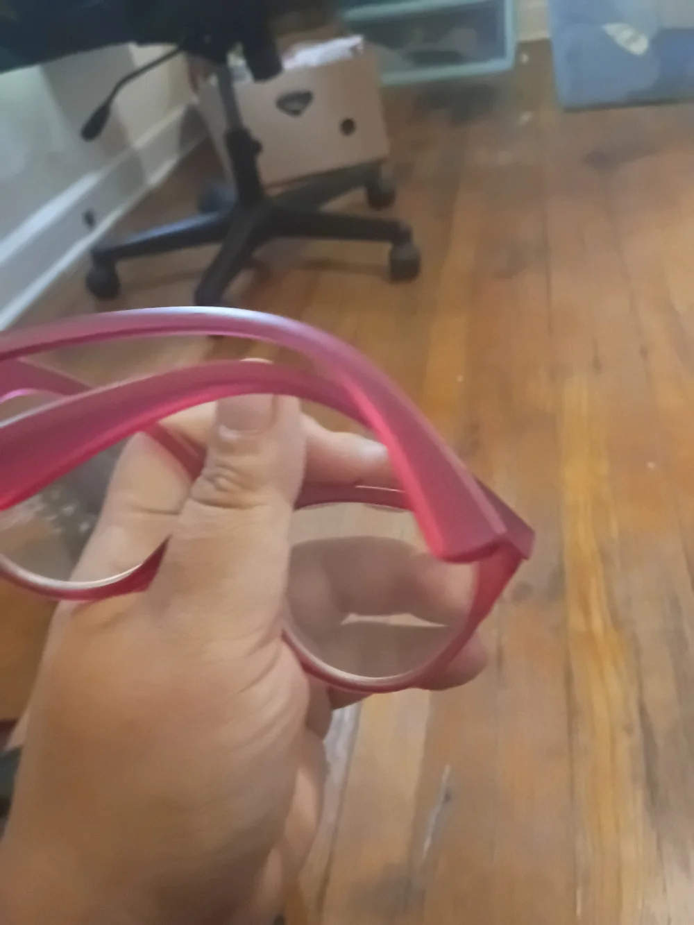 Womens Pink Cat-Eye Reading Glasses